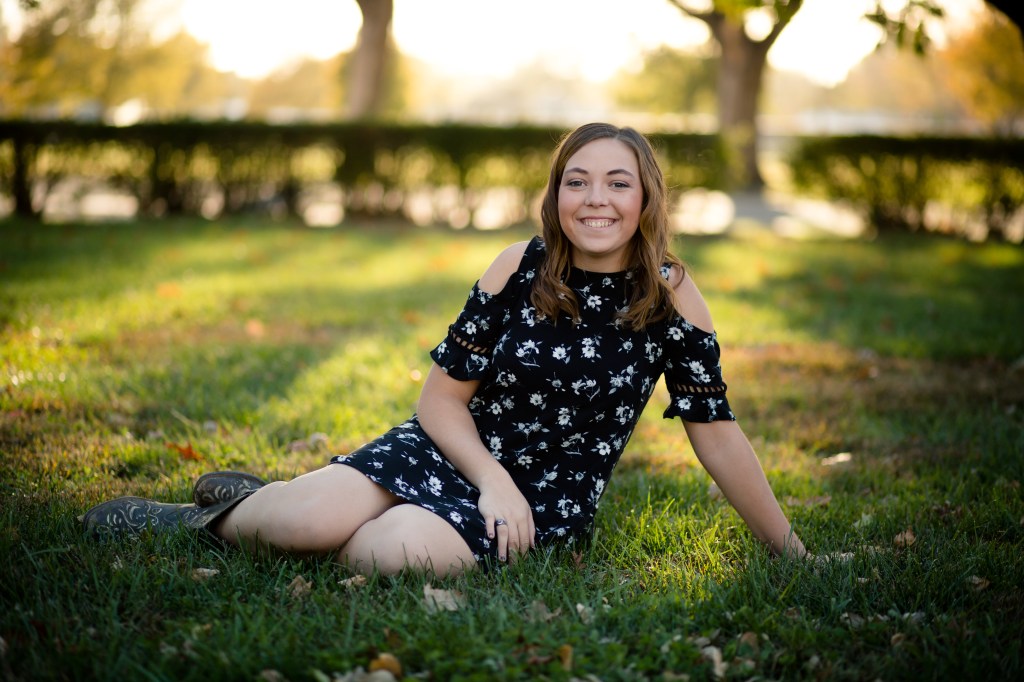 Meleah Senior – Kansas Photographer – Senior&nbsp;Photographer